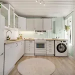 דירה Central With Balcony, Self-check In & Private Entrance