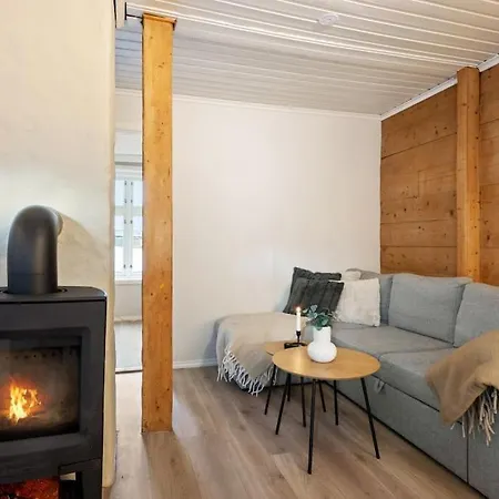 Central With Balcony, Self-check In & Private Entrance Apartman Bergen